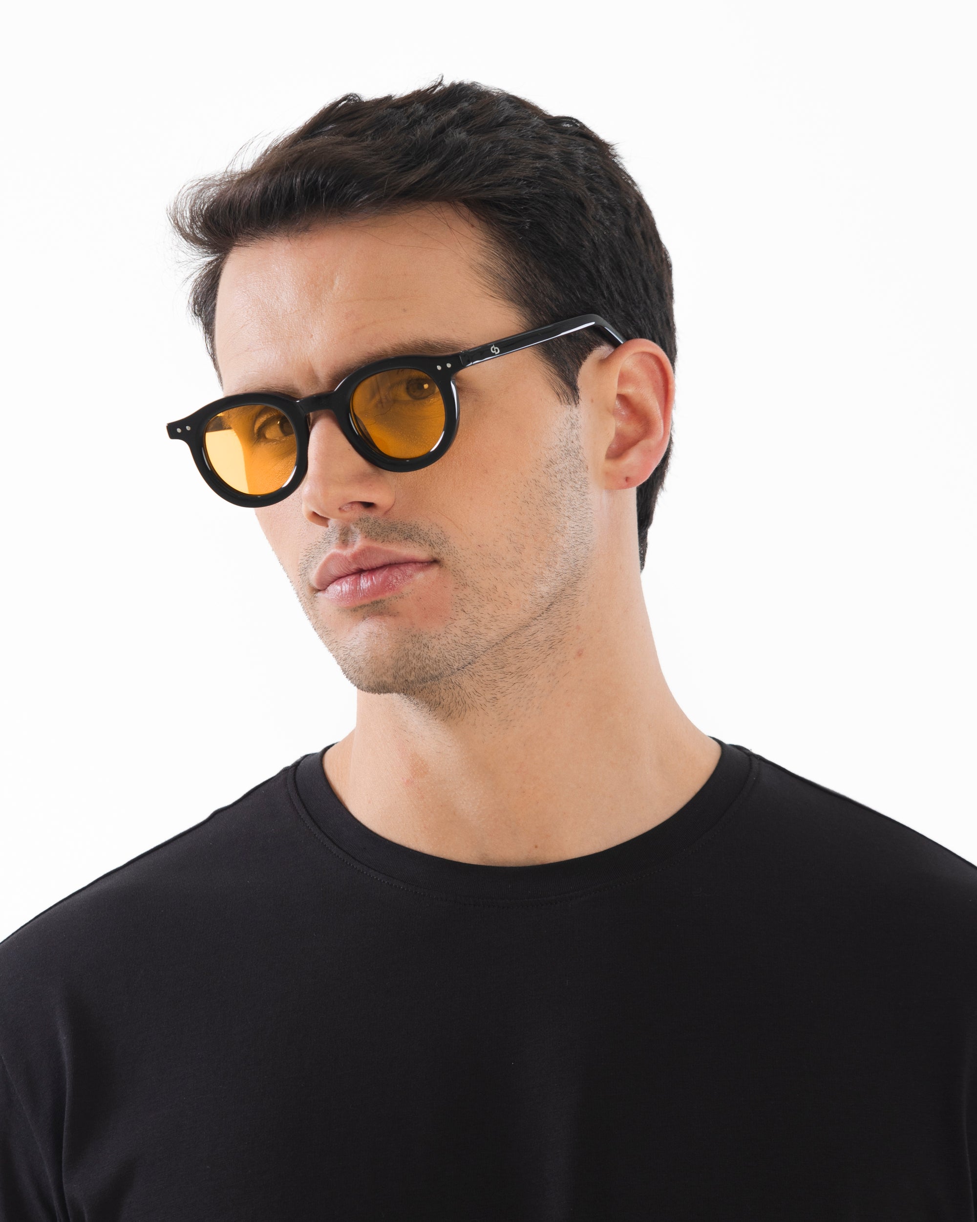 Paracas - Black / Amber Yellow