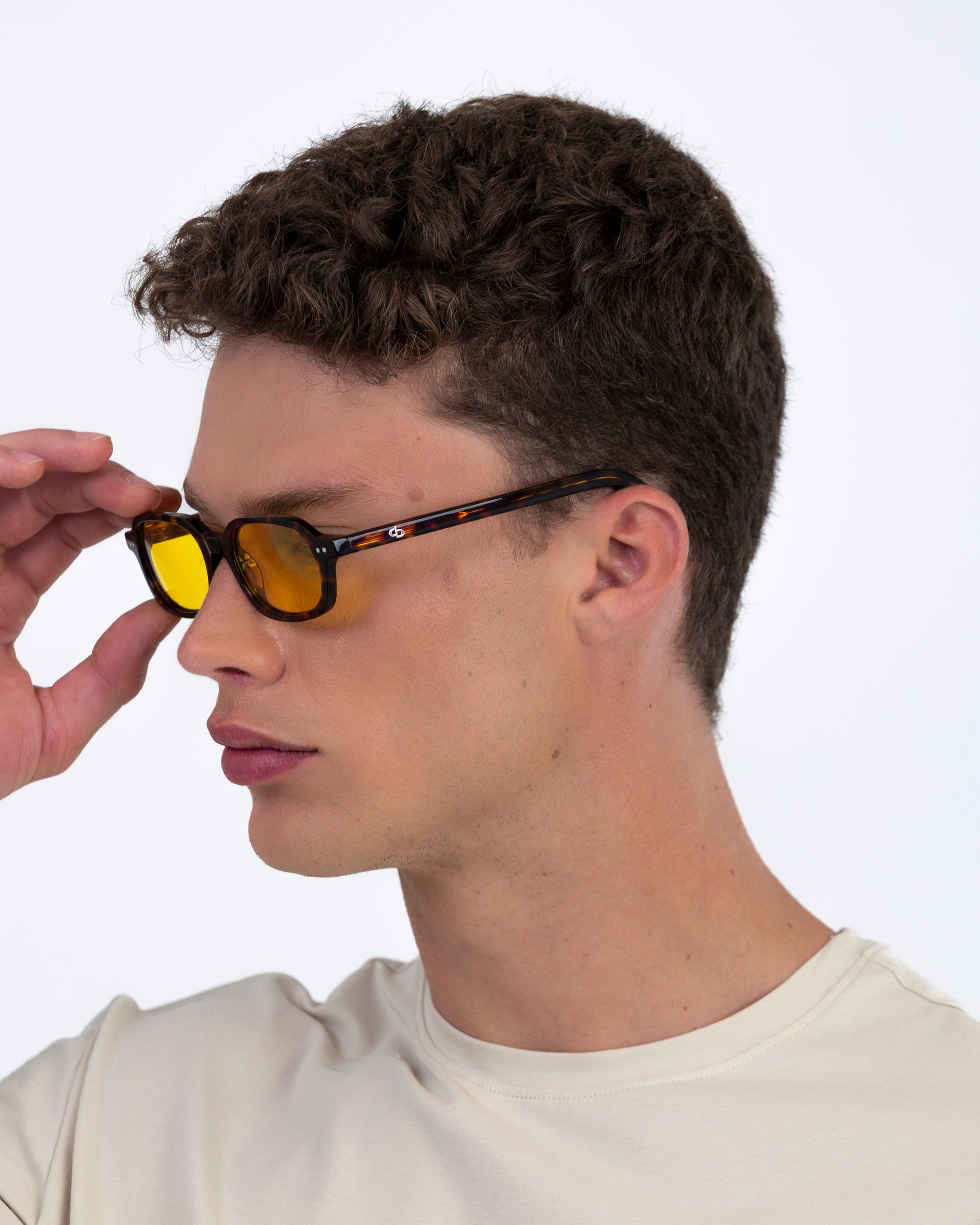 Menton - Carey / Amber Yellow