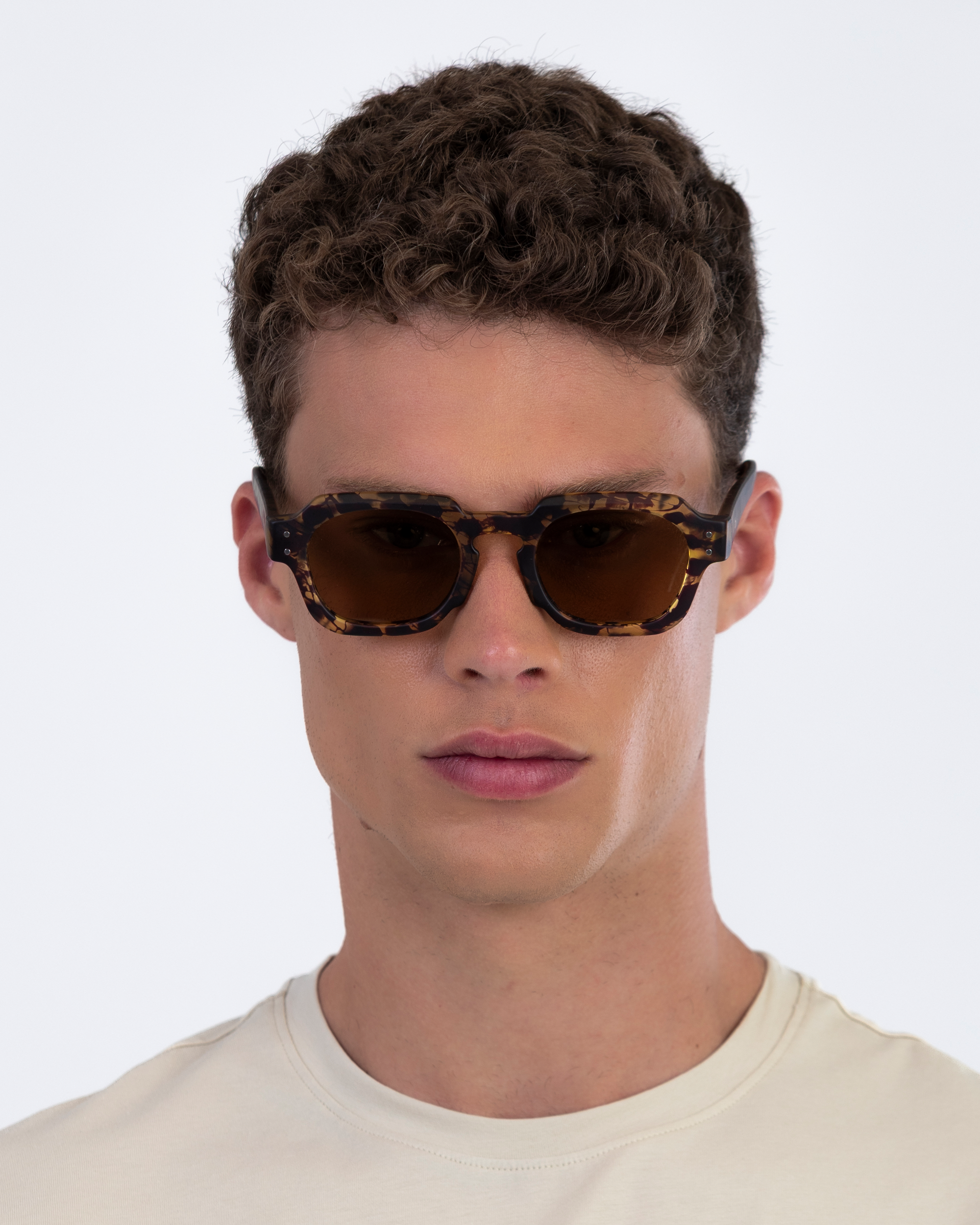 Celestun - Carey / Walnut Brown