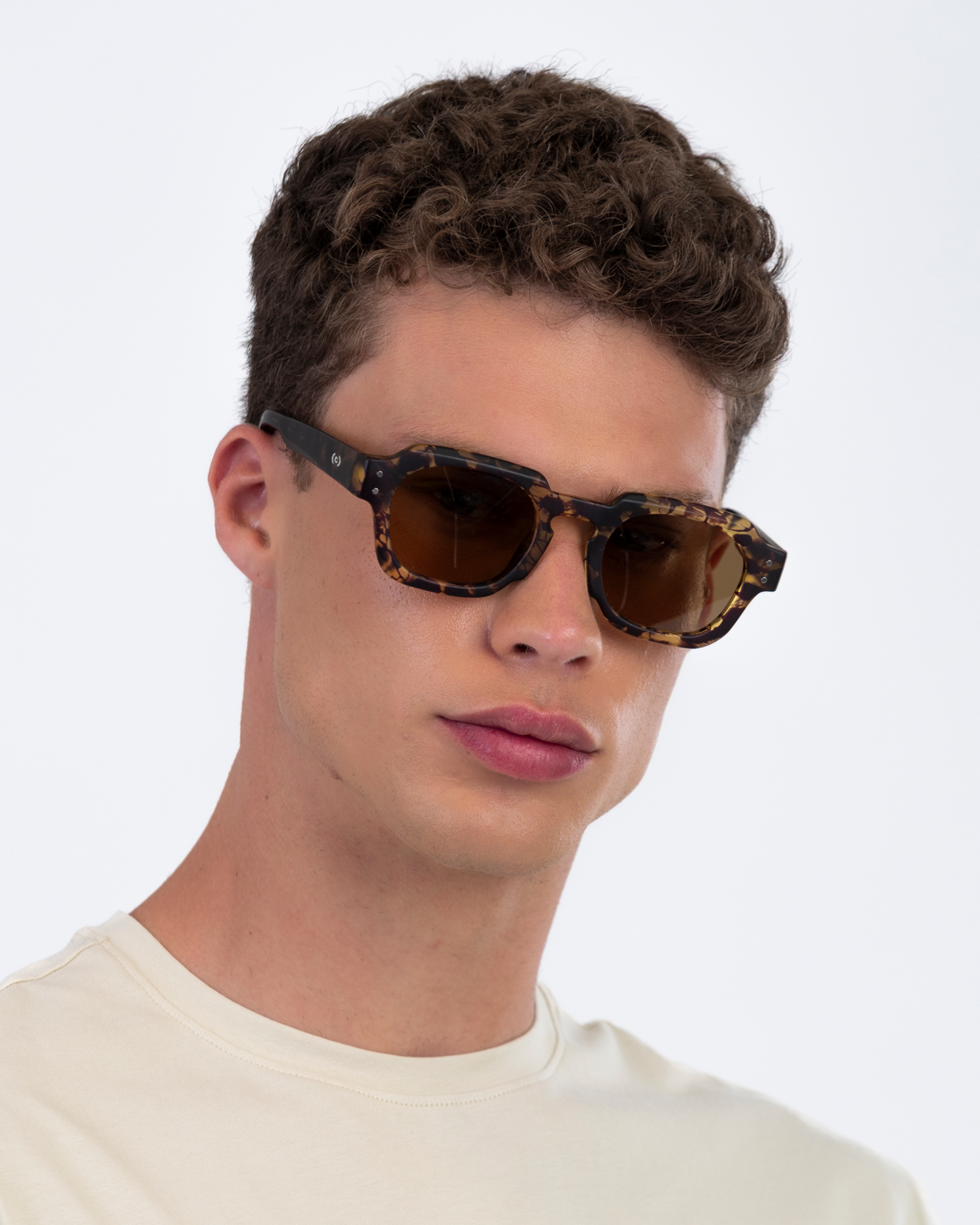 Celestun - Carey / Walnut Brown