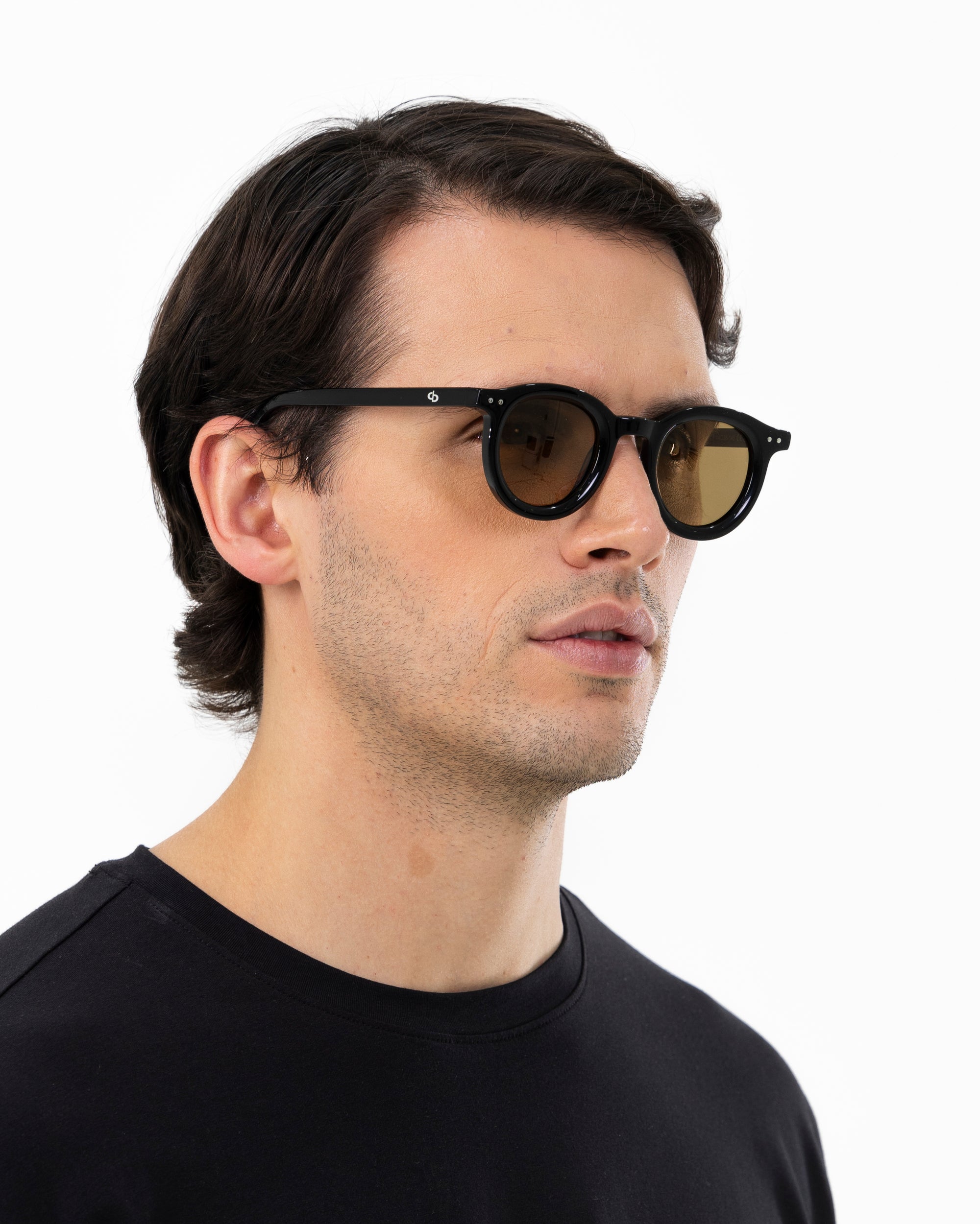 Paracas  - Black / Walnut Brown