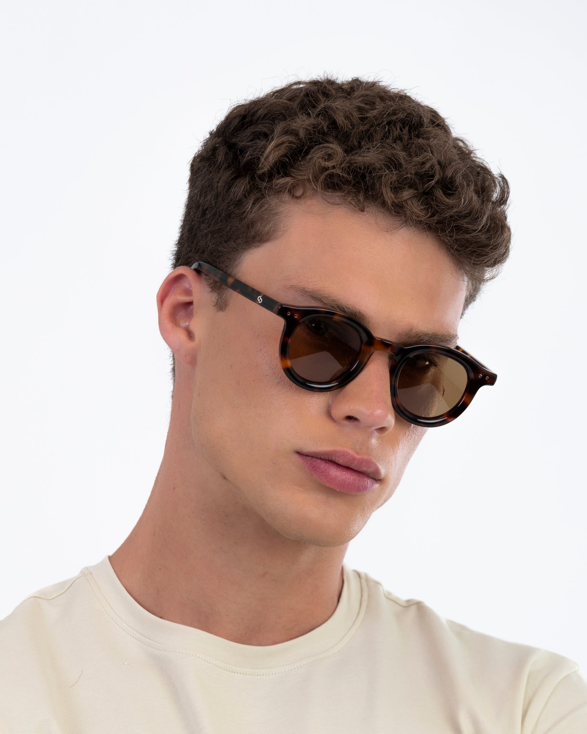 Paracas - Carey / Walnut Brown