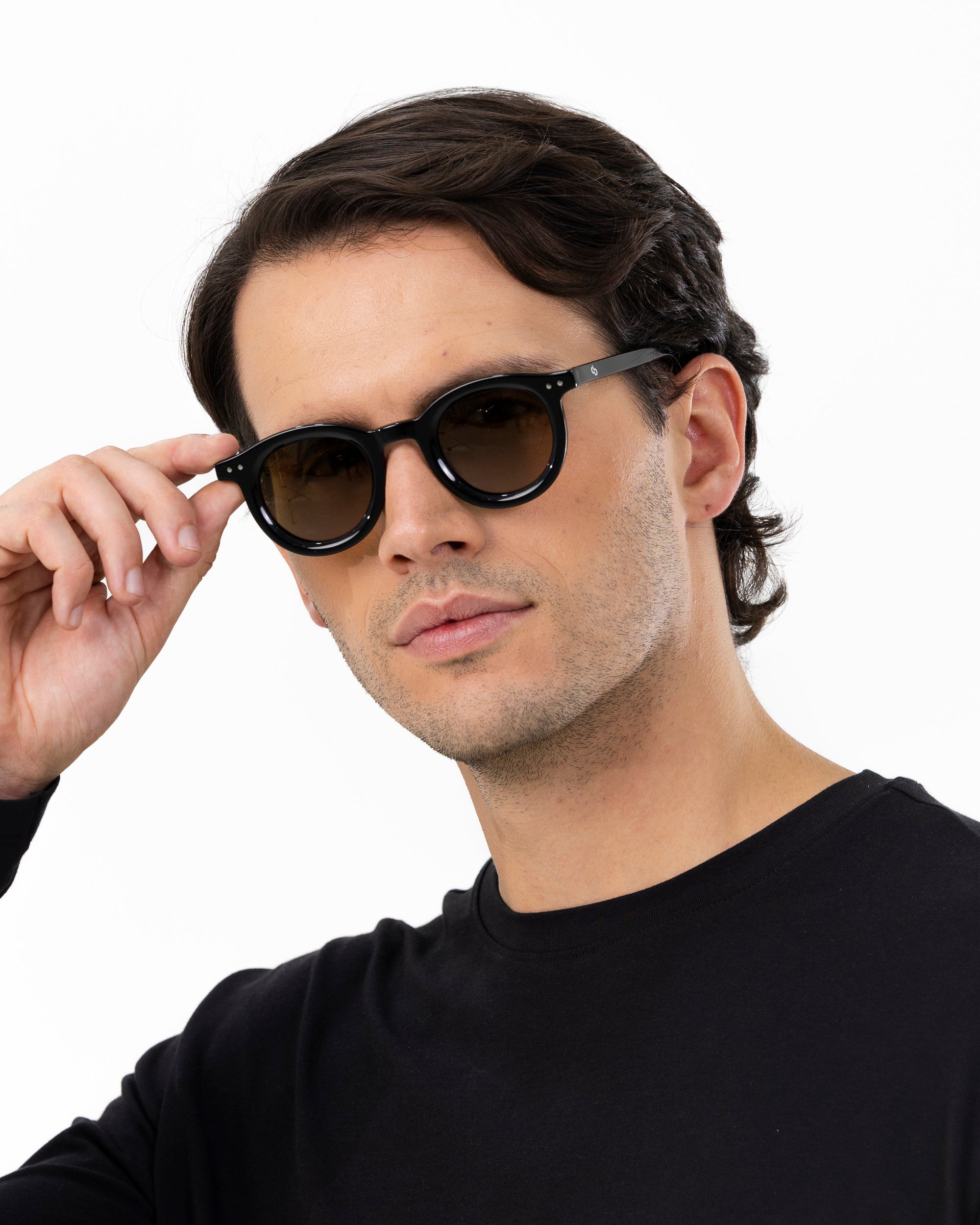 Paracas  - Black / Walnut Brown